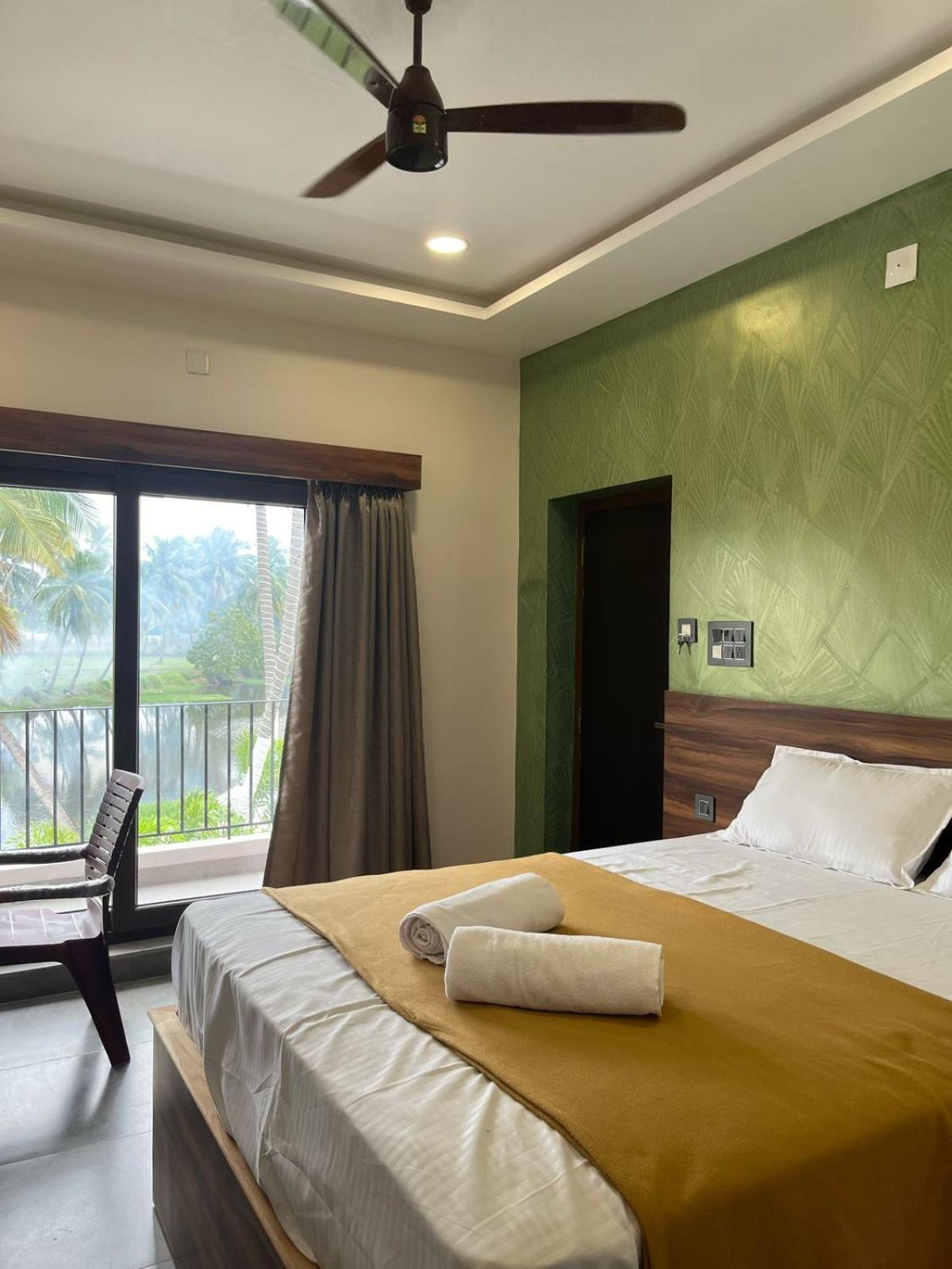 Trigon Retreat Hotel Purnankuppam ภายนอก รูปภาพ