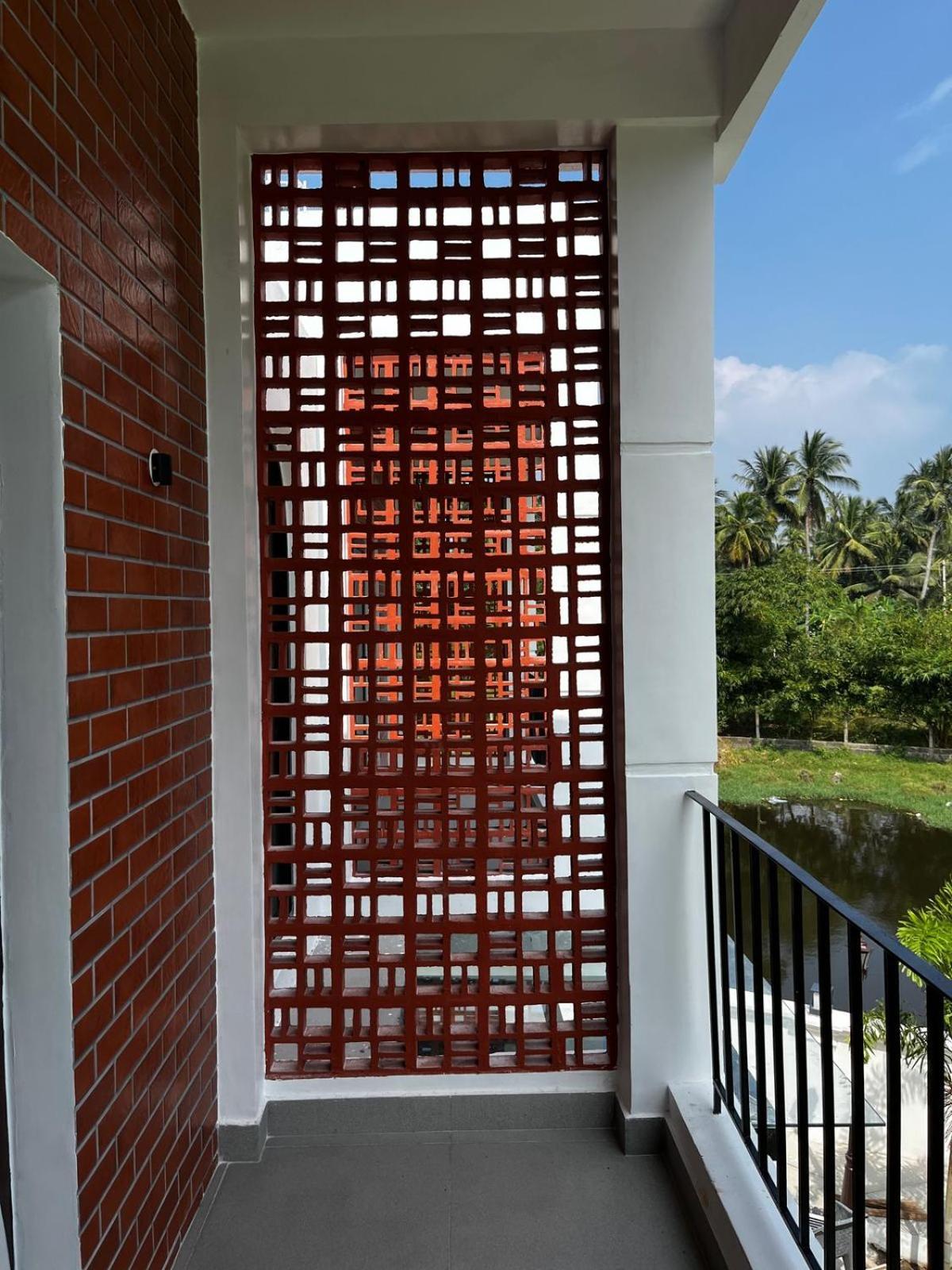 Trigon Retreat Hotel Purnankuppam ภายนอก รูปภาพ