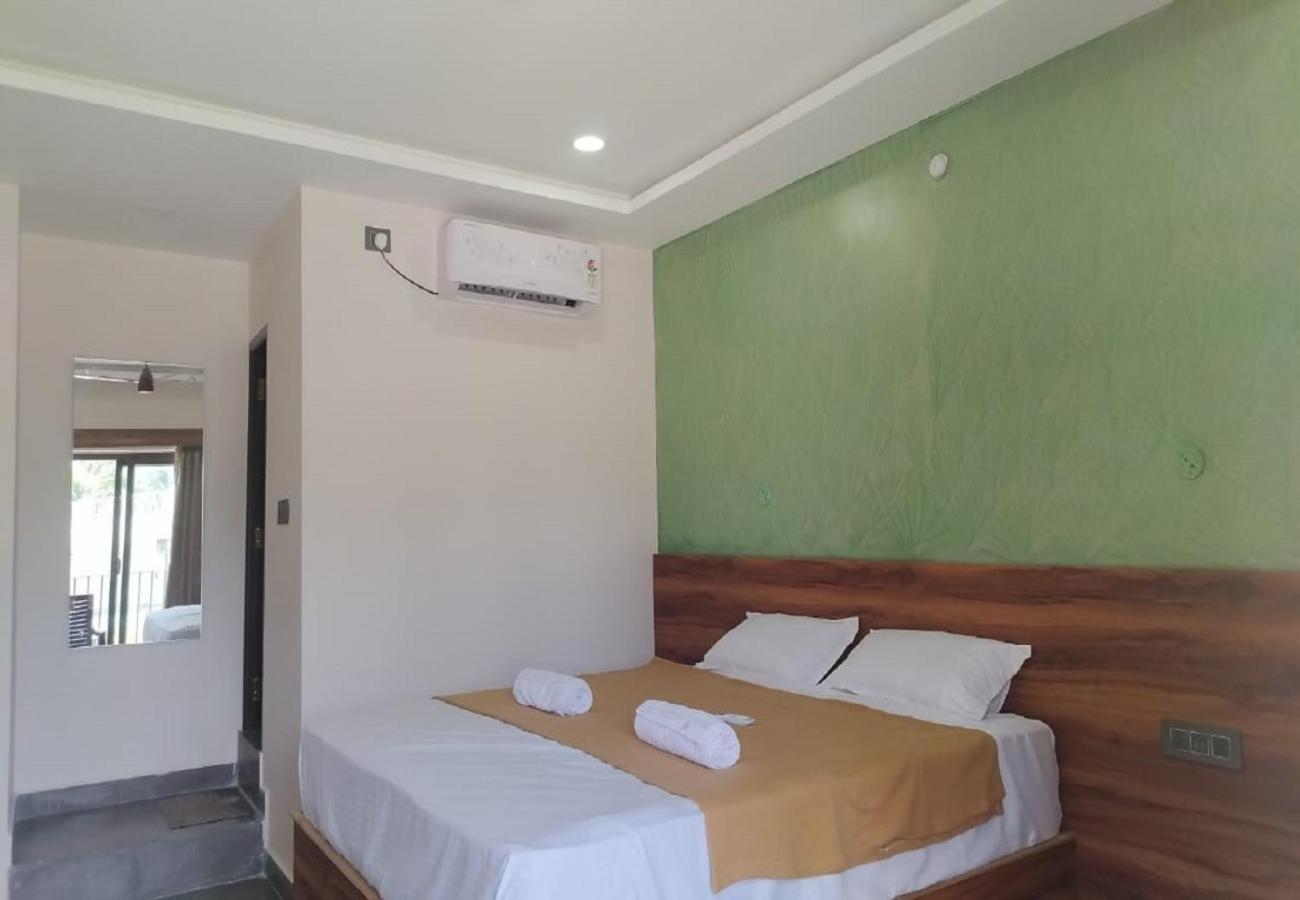 Trigon Retreat Hotel Purnankuppam ภายนอก รูปภาพ